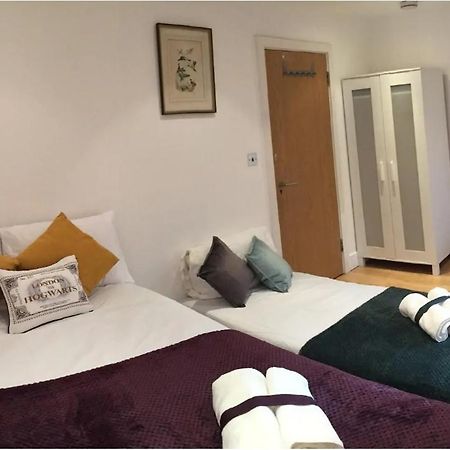 Lovely Private Bedrooms In Euston, Central 런던 외부 사진