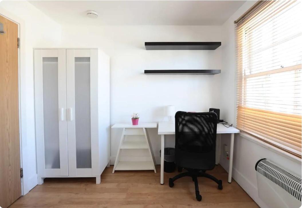 Lovely Private Bedrooms In Euston, Central 런던 외부 사진