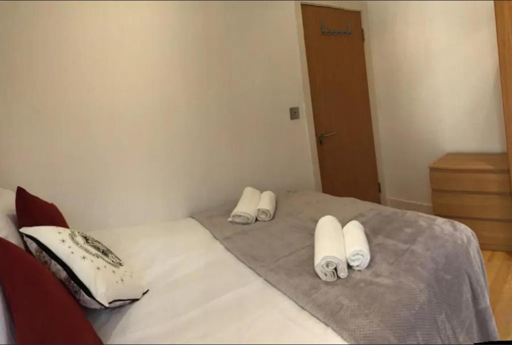Lovely Private Bedrooms In Euston, Central 런던 외부 사진