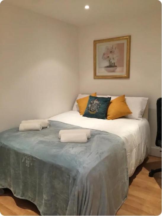 Lovely Private Bedrooms In Euston, Central 런던 외부 사진